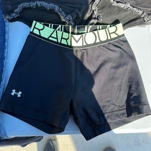 Under armor spandex shorts